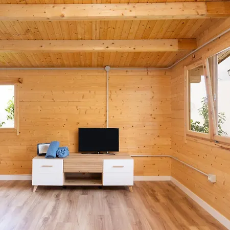 Live La Caleta Clavijo Nyaraló *